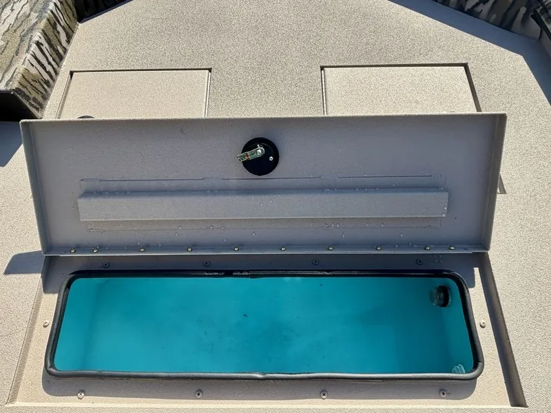 Slide: The Image of Avid 18 Commander 2026 - 7