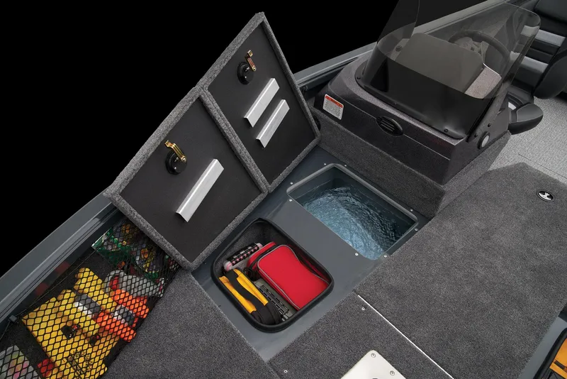 Slide: The Image of Ranger VS1882SC Reata 2025 - 17