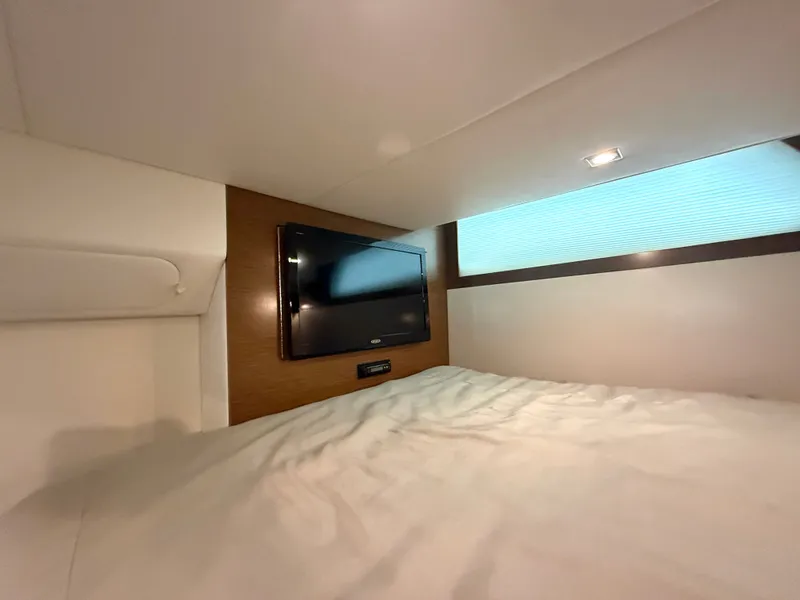 Slide: The Image of Cruisers 39 Express Coupe 2016 - 31
