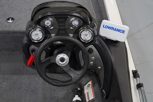 Slide: The Image of Tracker Pro Team 175 TF 2023 - 17