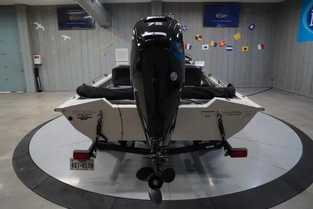 Slide: The Image of Tracker Pro Team 175 TF 2023 - 8