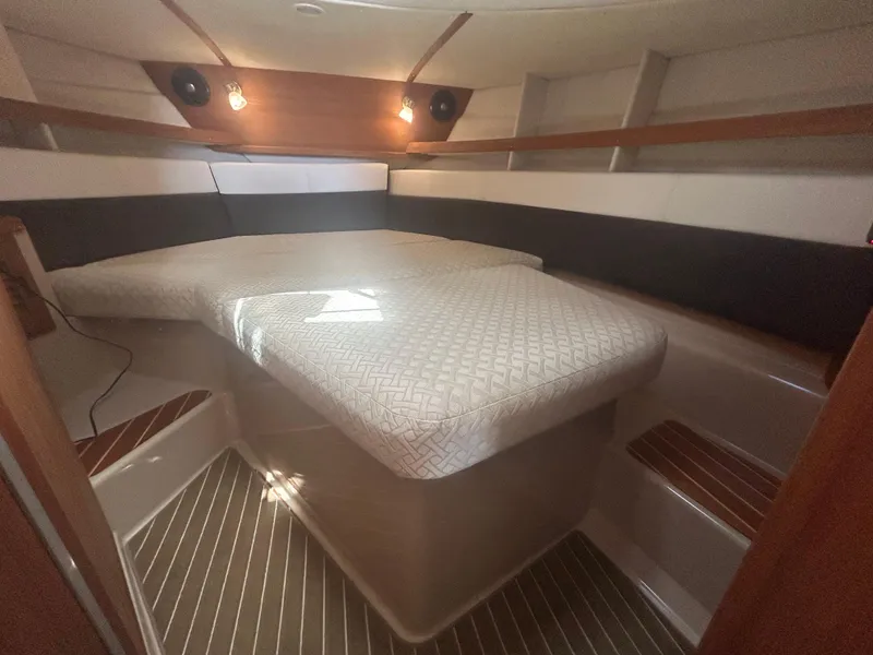 Slide: The Image of Forward owner berth - 13