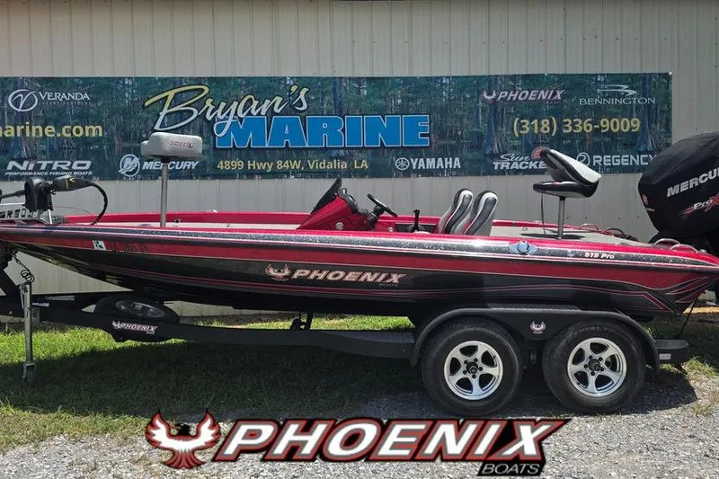 The Image of 2018 Phoenix 819 Pro boat at Bryan's Marine, Vidalia, LA, with Mercury engine. - 0