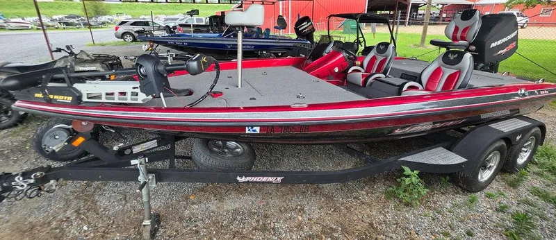 Slide: The Image of 2018 Phoenix 819 Pro boat on trailer at Bryan's Marine dealership. - 6