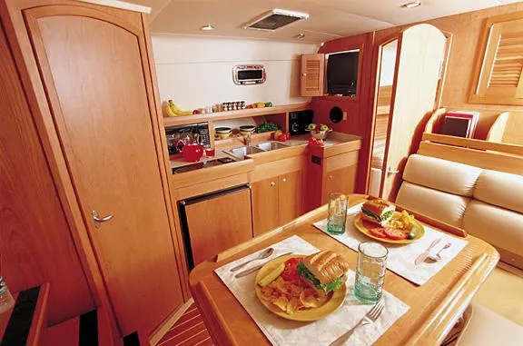 Slide: The Image of 2003 Mainship 34 Pilot - 26