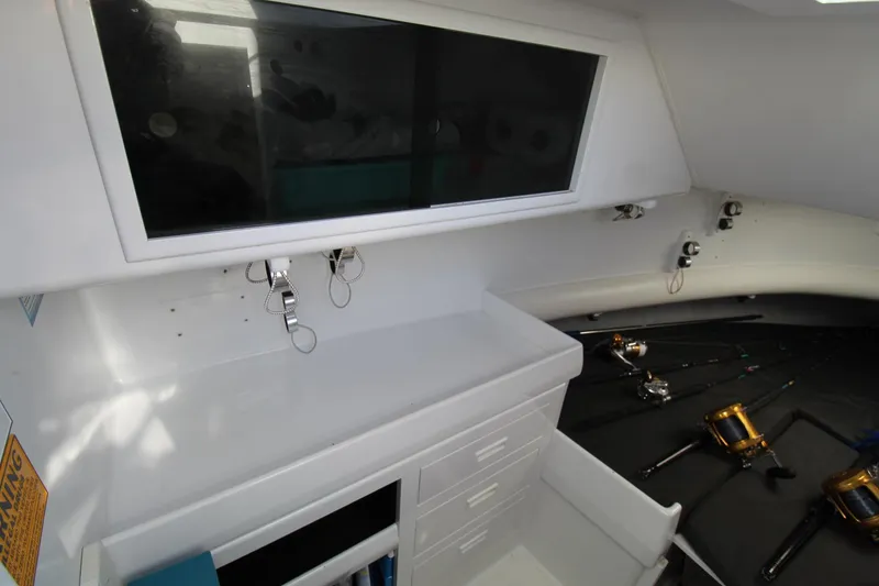 Slide: The Image of Scopinich 35 Walkaround Express 2008 - 27