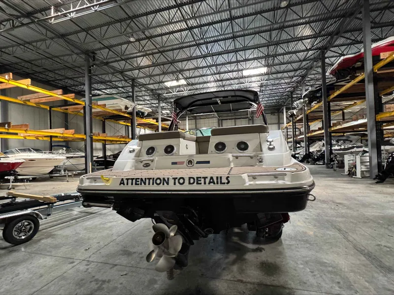 Slide: The Image of Sea Ray 270 SLX 2013 - 4