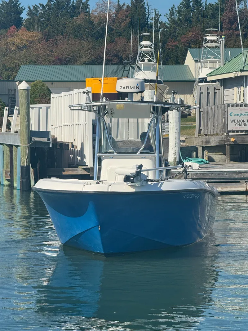 Slide: The Image of Coastal Coastal 23 Center Console 2015 - 3