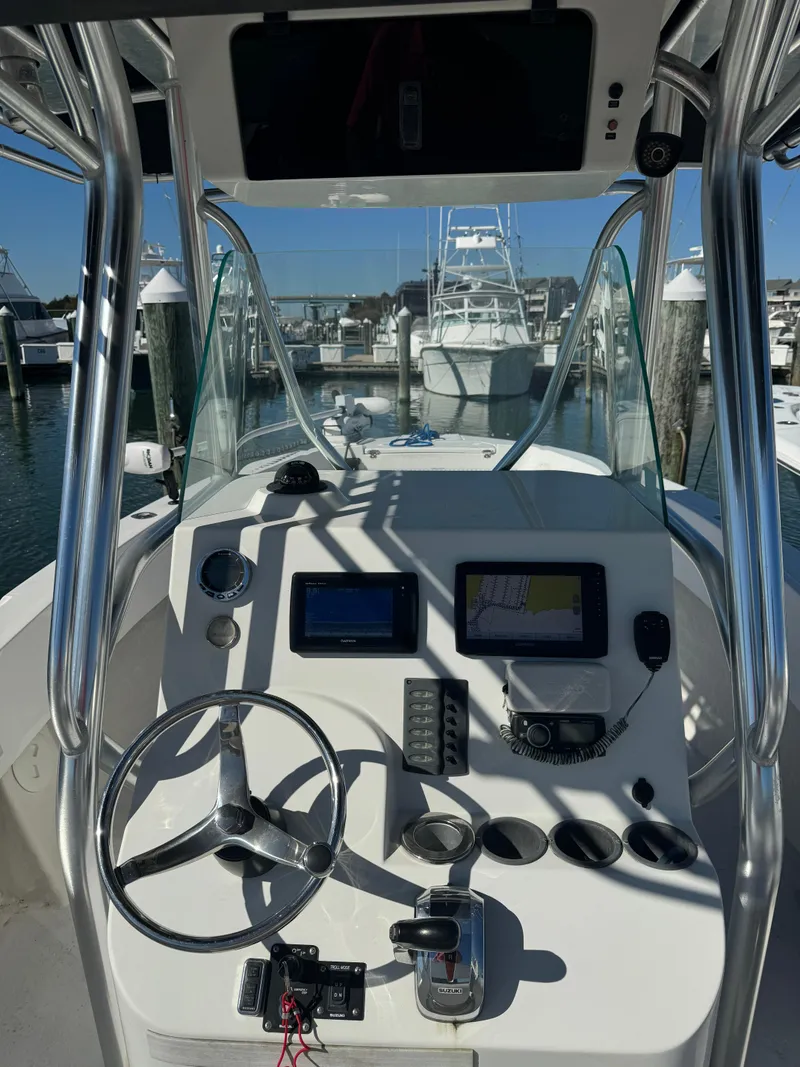 Slide: The Image of Coastal Coastal 23 Center Console 2015 - 9