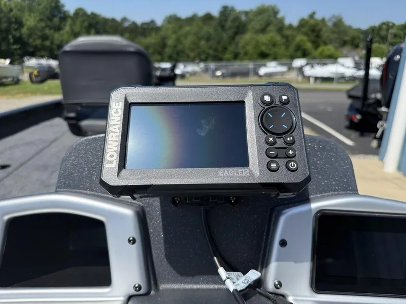 Slide: The Image of Lowrance fish finder on 2025 Tracker Pro Team 190 boat dashboard. - 11