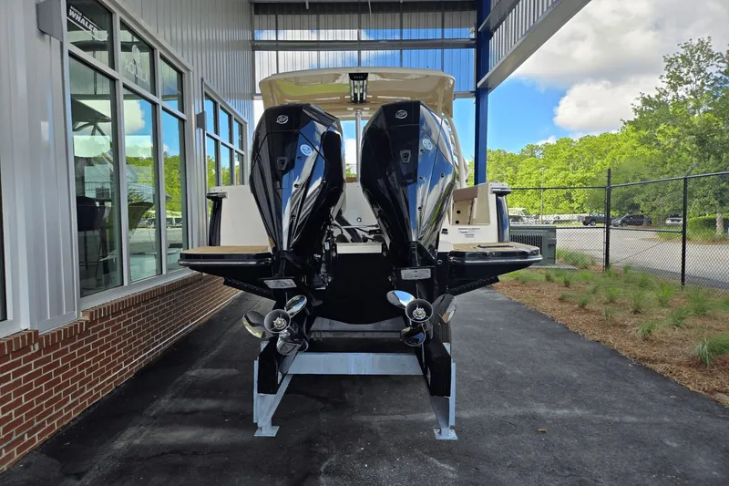Slide: The Image of Scout 255 Dorado 2026 - 2