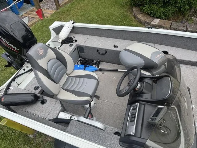 Slide: The Image of Alumacraft Escape 145 CS 2021 - 10