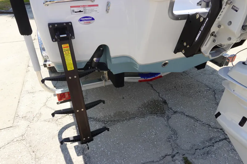 Slide: The Image of 2026 Sea Hunt BX 25 FS boat stern with ladder and motor mount. - 6