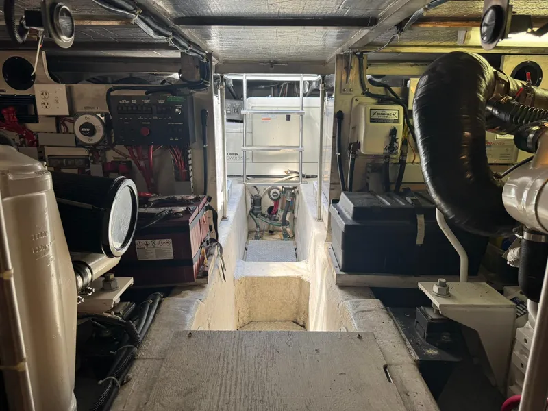 Slide: The Image of Carver Yachts 450 Voyager Pilothouse 2001 - 55