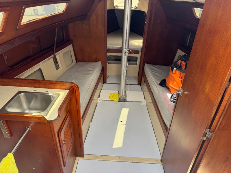 Slide: The Image of Frers 30 1987 - 14