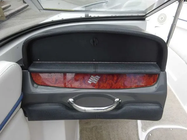 Slide: The Image of Four Winns H210 2010 - 36