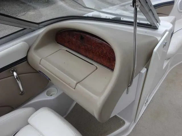 Slide: The Image of Four Winns 210 Horizon 2005 - 16