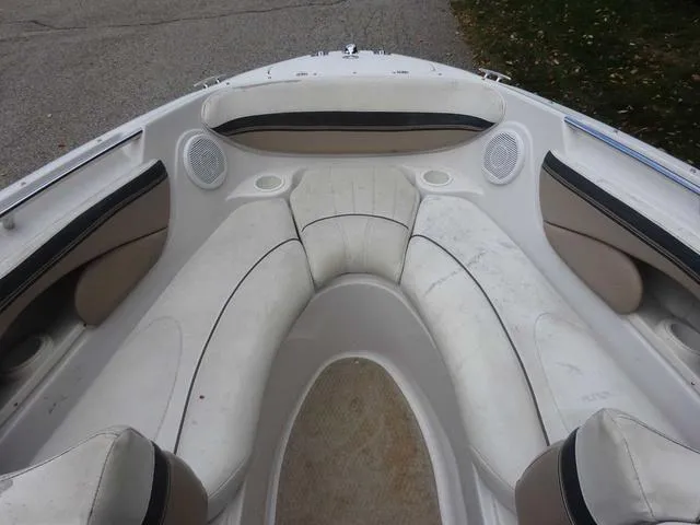 Slide: The Image of Four Winns 210 Horizon 2005 - 17