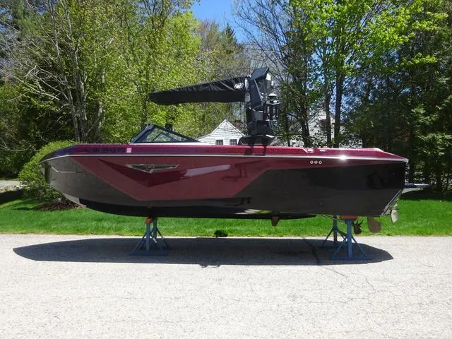 The Image of Nautique Super Air Nautique S23 2023 - 1