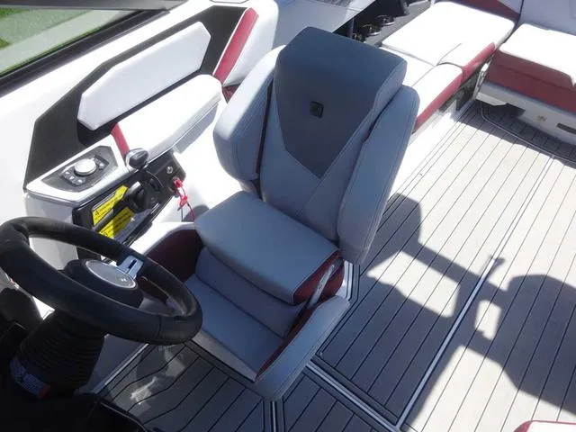 Slide: The Image of Nautique Super Air Nautique S23 2023 - 11