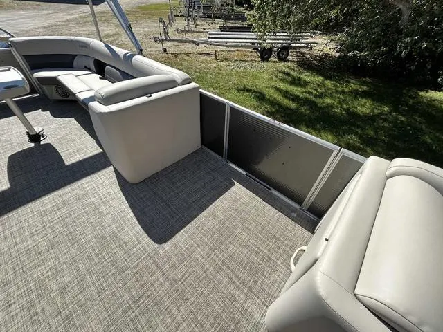 Slide: The Image of Harris Cruiser 250 2021 - 9