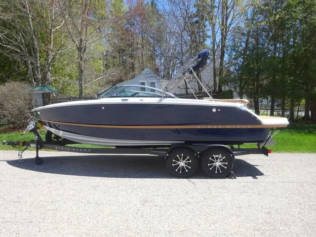 The Image of Four Winns H2 2025 - 1