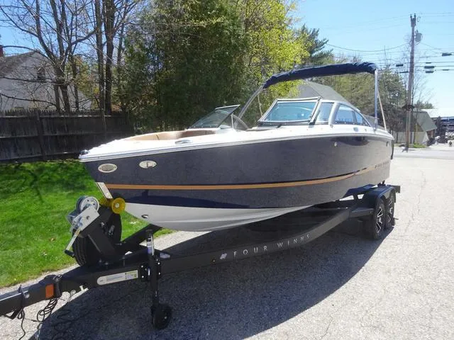 Slide: The Image of Four Winns H2 2025 - 5