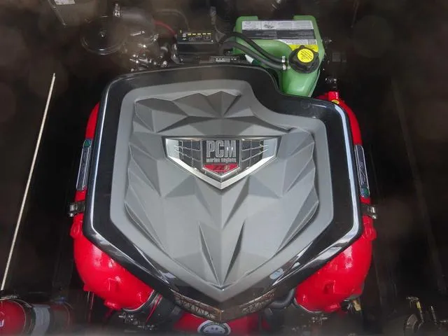 Slide: The Image of Nautique G23 2025 - 17