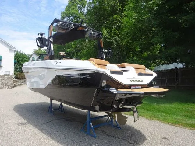 Slide: The Image of Nautique G23 2025 - 24