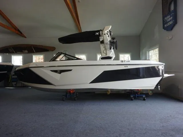 The Image of Nautique Super Air Nautique S21 2024 - 1