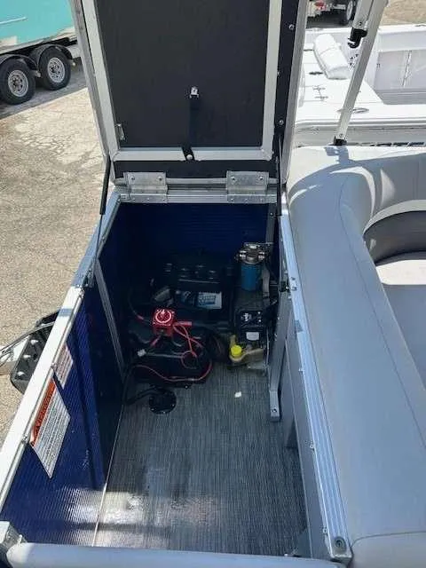 Slide: The Image of Bennington 21 SX 2020 - 9