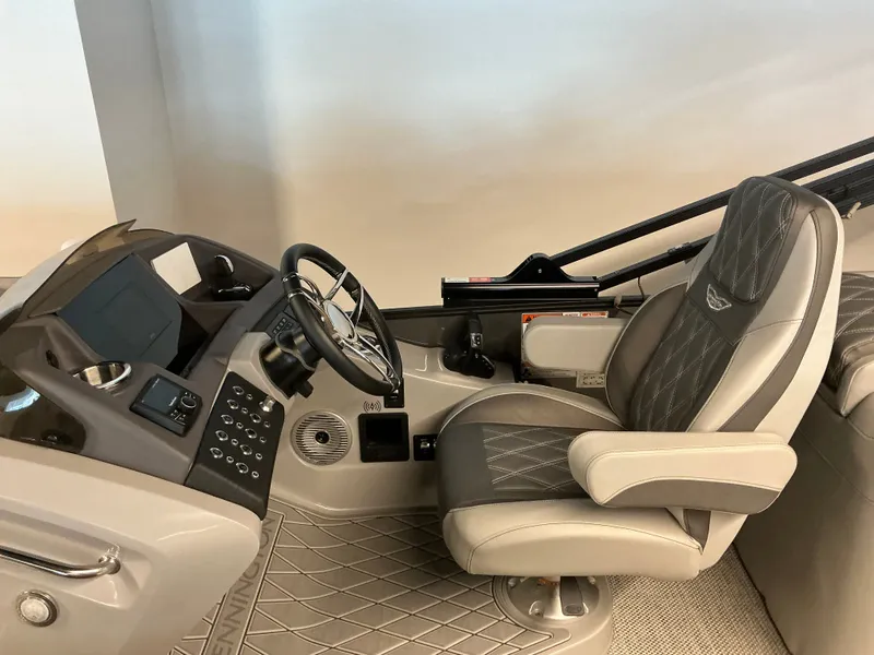 Slide: The Image of Bennington 27QFBAX2 2024 - 28