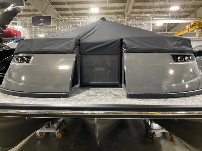 Slide: The Image of Bennington 27QFBAX2 2024 - 33