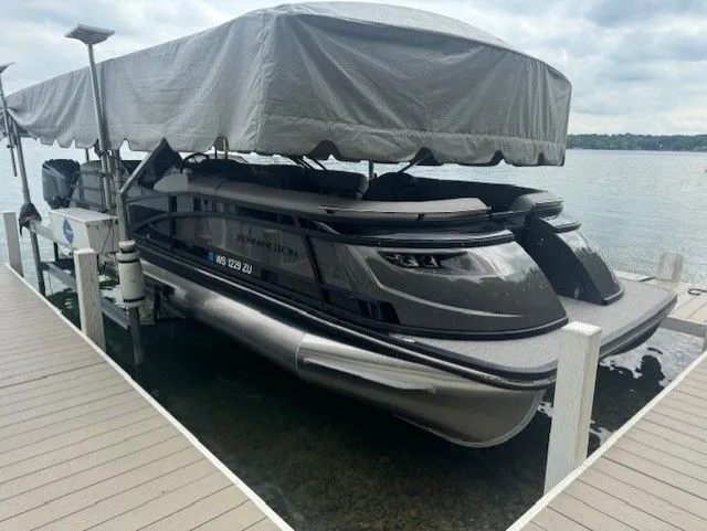 Slide: The Image of Bennington 27QFBAX2 2024 - 35