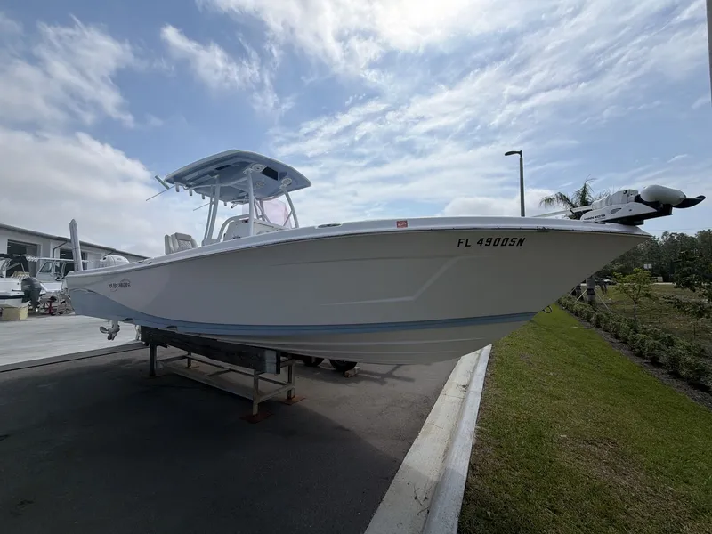 Slide: The Image of Blue Wave 2800 Makaira 2020 - 12