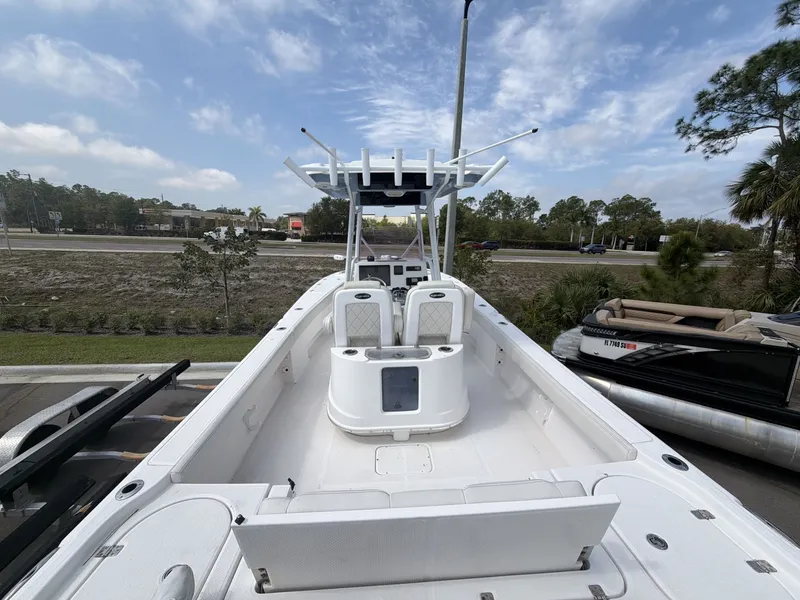 Slide: The Image of Blue Wave 2800 Makaira 2020 - 17