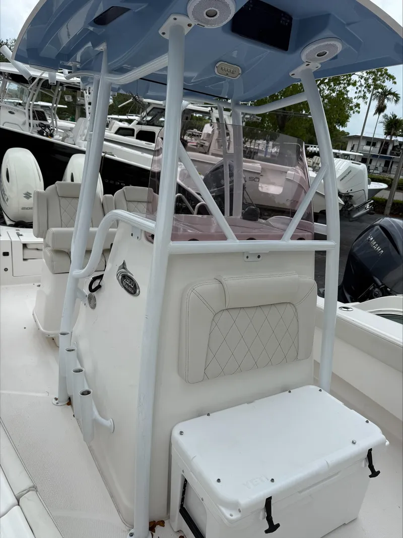 Slide: The Image of Blue Wave 2800 Makaira 2020 - 7