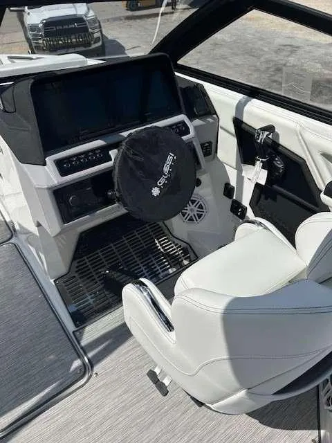 Slide: The Image of Cobalt R6 2025 - 13