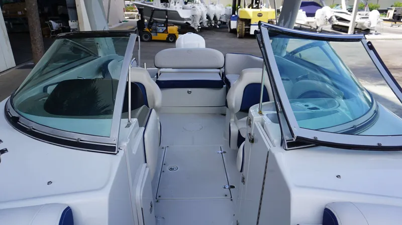 Slide: The Image of Crownline Boats 270 XSS 2020 - 6