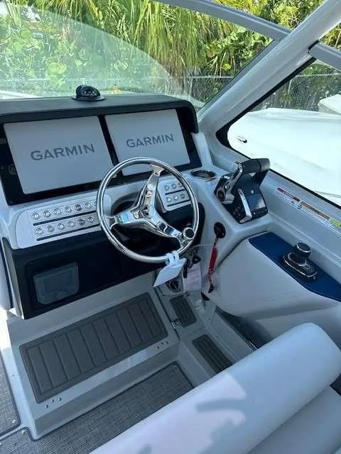 Slide: The Image of Crownline Boats 280 DC 2024 - 10