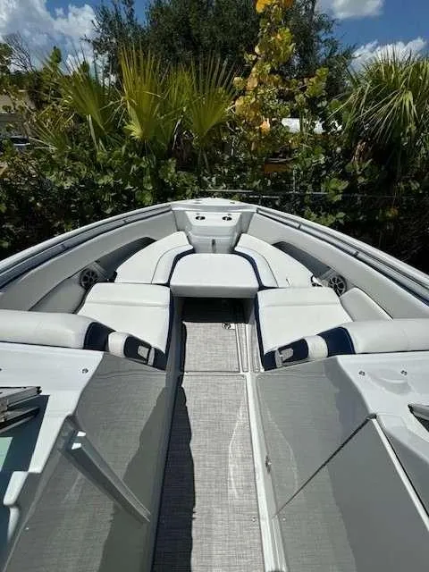 Slide: The Image of Crownline Boats 280 DC 2024 - 8
