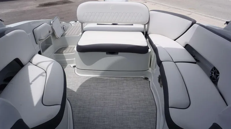 Slide: The Image of Crownline Boats 290 XSS 2024 - 12