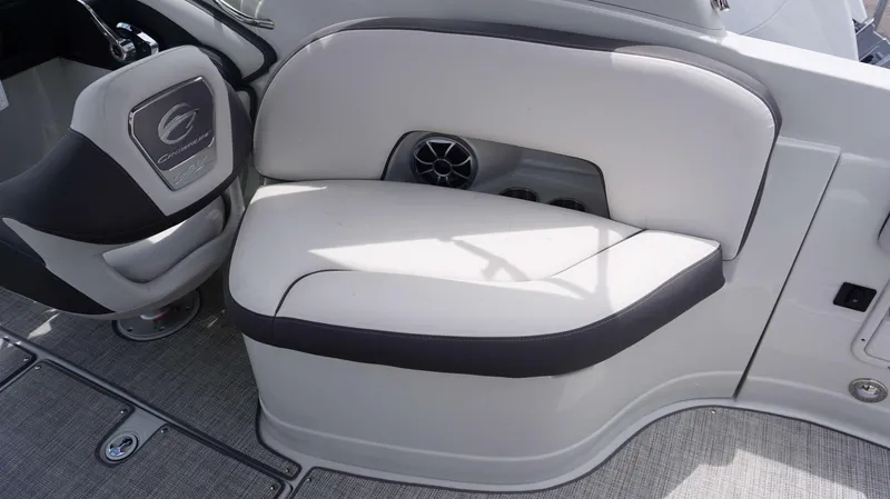 Slide: The Image of Crownline Boats 290 XSS 2024 - 13