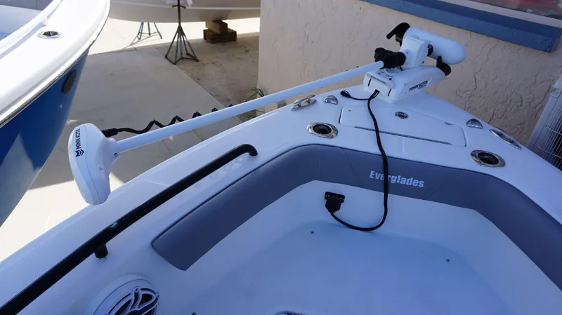 Slide: The Image of Everglades 243 CC 2023 - 13