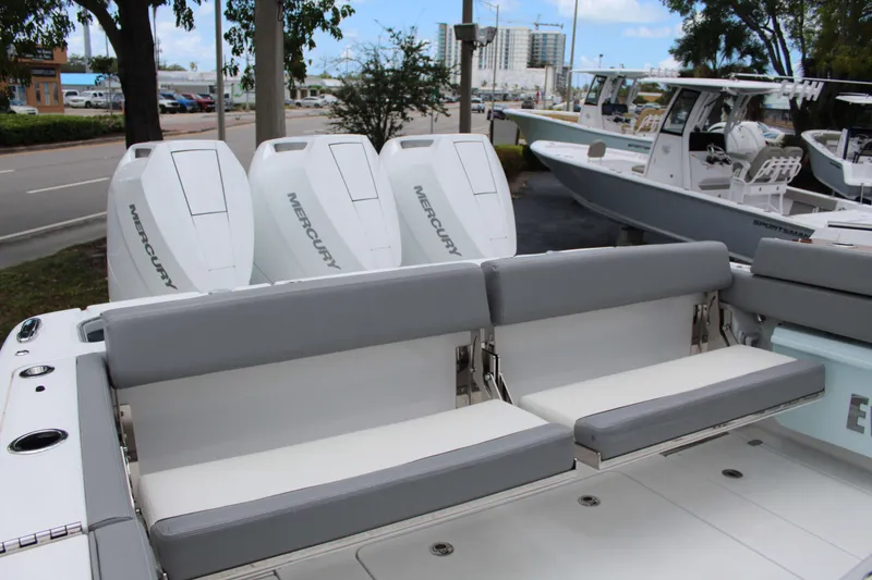 Slide: The Image of Everglades 375 Center Console 2026 - 49