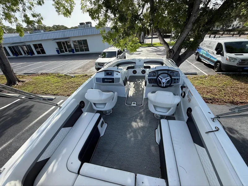 Slide: The Image of Hurricane 231 SS 2024 - 29