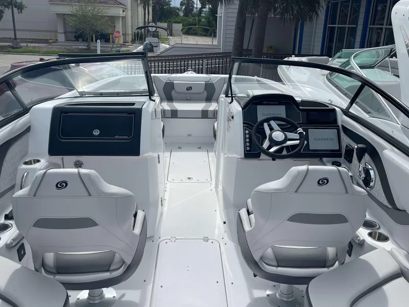 Slide: The Image of Hurricane 2600 SD 2024 - 17