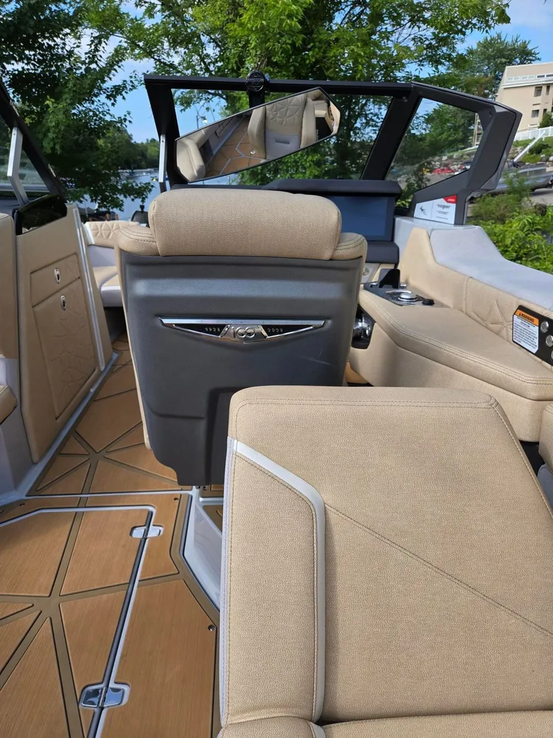 Slide: The Image of Nautique Super Air Nautique G23 Paragon 2025 - 10