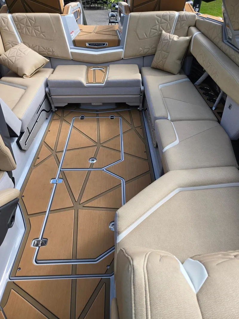 Slide: The Image of Nautique Super Air Nautique G23 Paragon 2025 - 18