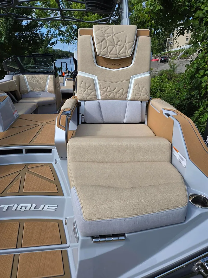 Slide: The Image of Nautique Super Air Nautique G23 Paragon 2025 - 6